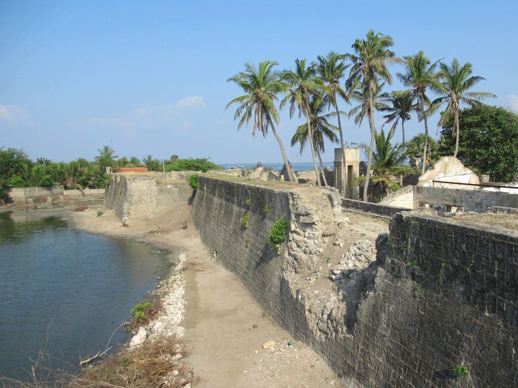 Mannar Fort, Historical fortress with stone walls and coastal views in Mannar, Sri Lanka