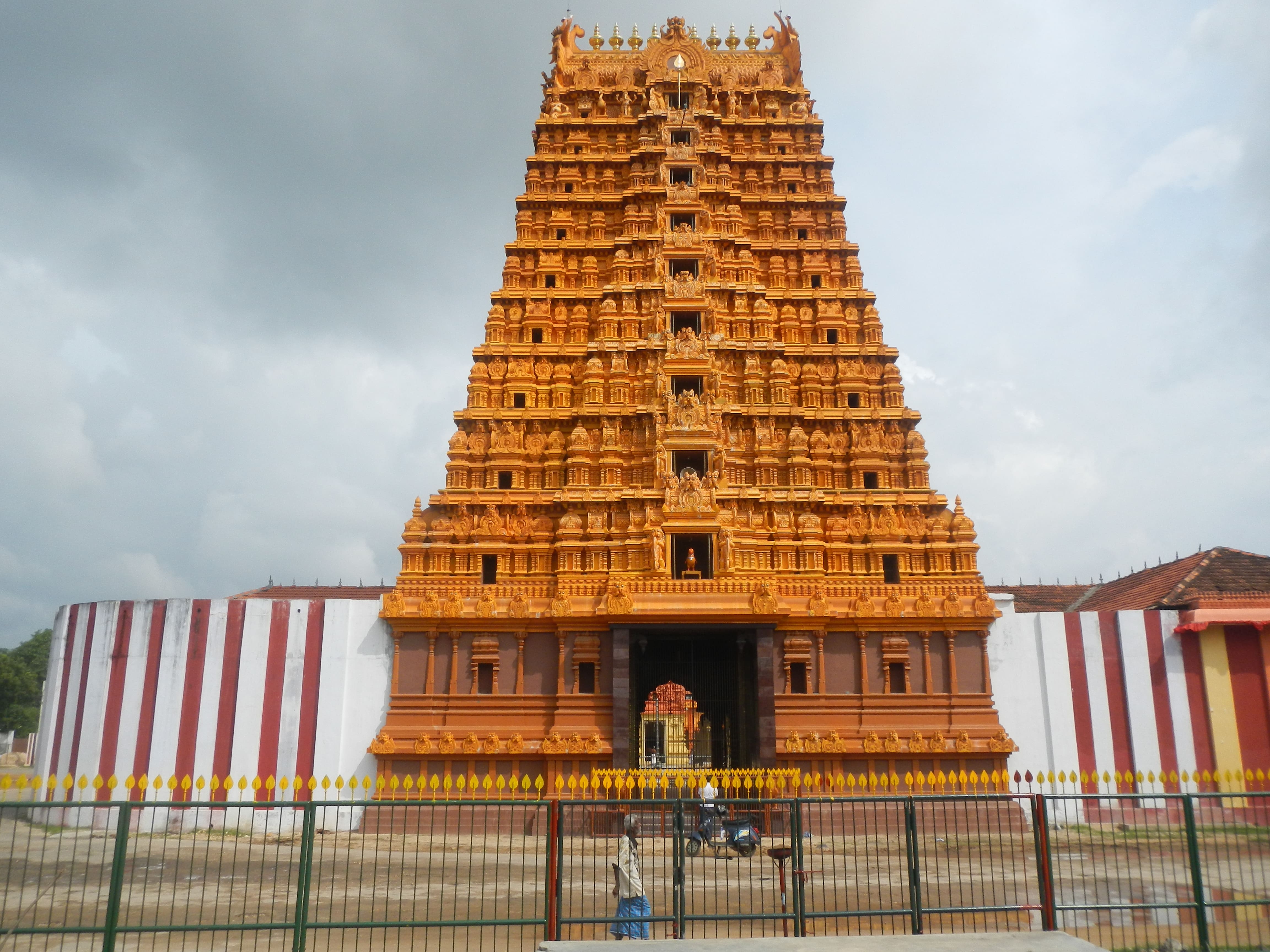 Nallur Jaffna, a vibrant temple in Jaffna, Sri Lanka